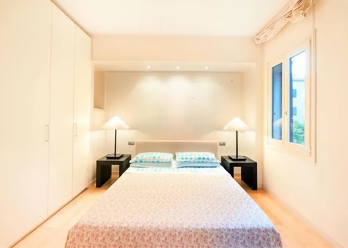 Ca' Santa Eufemia, Cozy And Classy, Sleep 4
